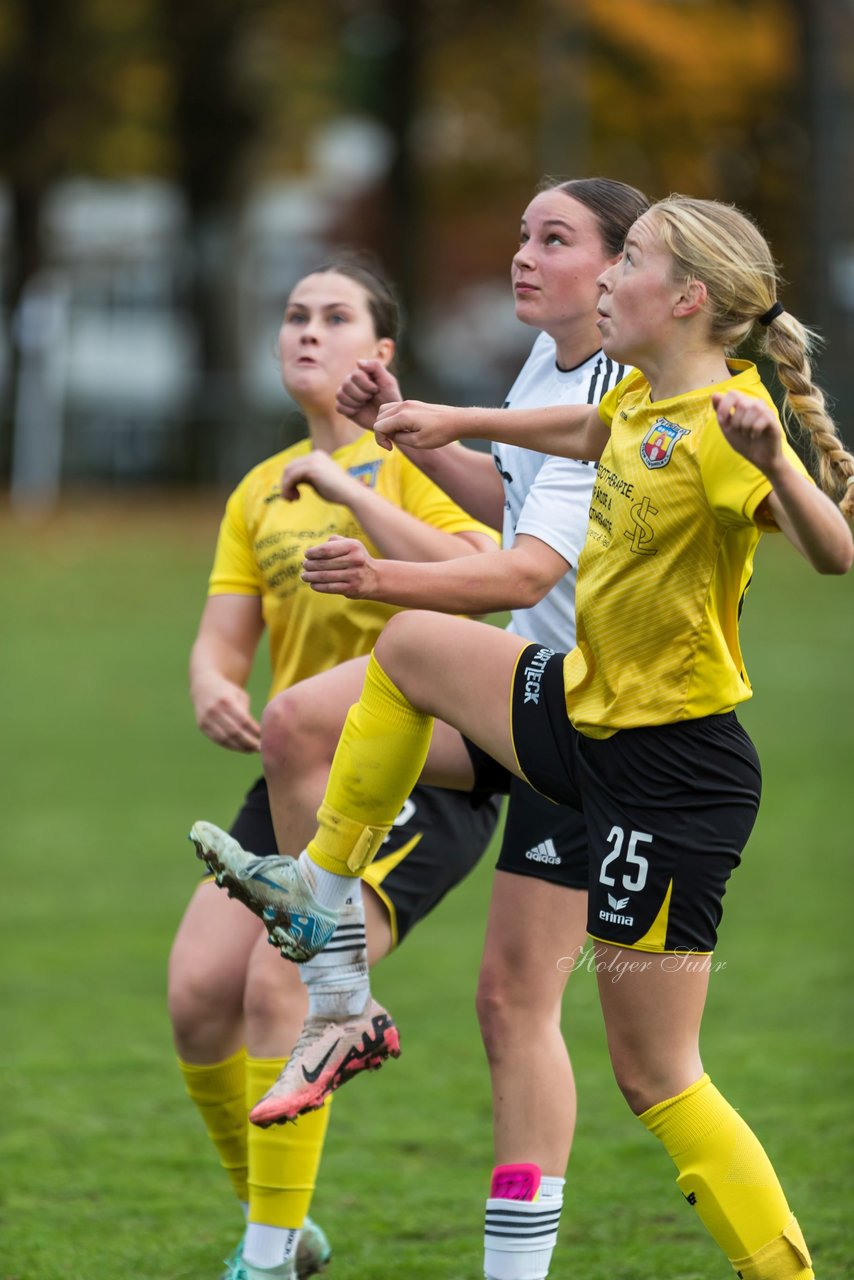 Bild 180 - F Merkur Hademarschen - SV Frisia 03 Risum Lindholm : Ergebnis: 0:1